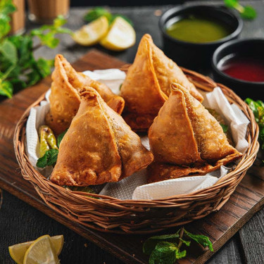 Samosa With Keadi