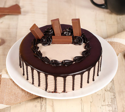 Chocolate Kitkat Cake[500Gms] Eggless