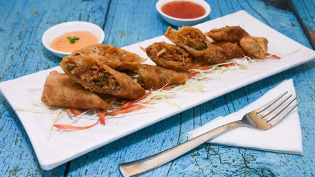 Thai Chicken Spring Roll (6 Pcs)