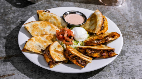 Quesadillas De Carne De Vaca Com Bacon E Molho Ranch