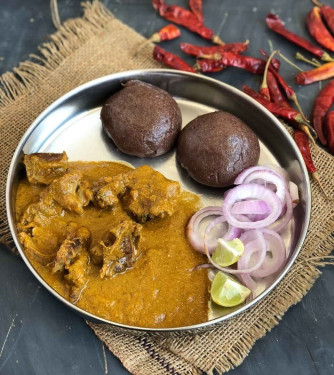 Ragi Kali With Non-Veg Gravy