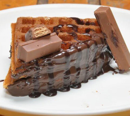 Krazy Kitkat Waffle (Eggless)