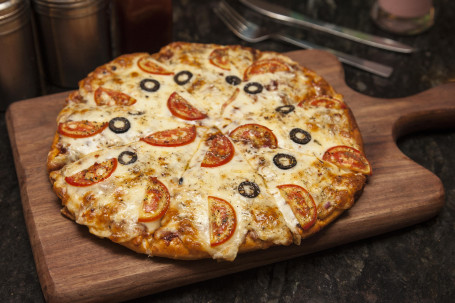 Classic Margherita Pizza (9 Inch)
