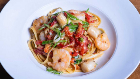 Shrimp Sea Scallop Fettuccine