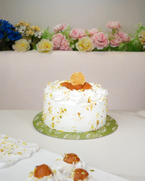 Gulab Jamun Cake 500 Gm