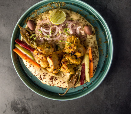 Turkish Spiced Chicken With Hummus,Pita And Pickles