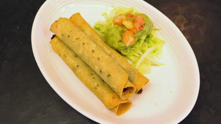 Taquitos De Carne Desfiada