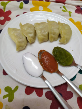 Chicken Momo Steamed (10 Piece)