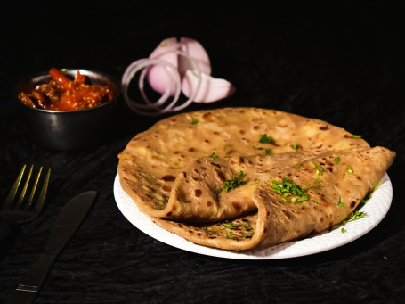 Pyaza Paratha With Raita (2 Pcs)