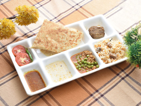 Veg Mughlai Thali