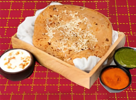Special Cheese Paratha Hari Chutney