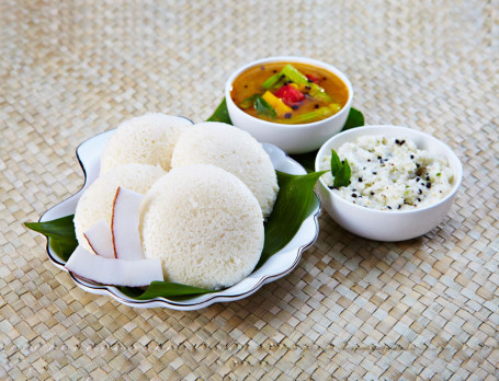 Idli Sambhar (6 Pcs)