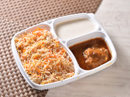 Qtr. Chicken Biryani (1Pcs) Onion Gravy