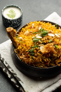 Chicken Hyderabadi Biryani Full (4Pcs)