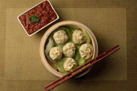 Street Style Chicken Steamed Momos(6Pcs)