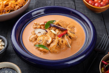 Thai Curry Red Chicken (Serves 2)