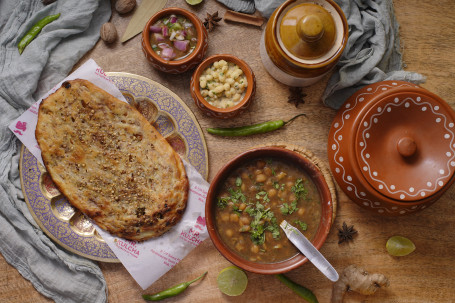 Amritsari Mix Kulcha-Aata