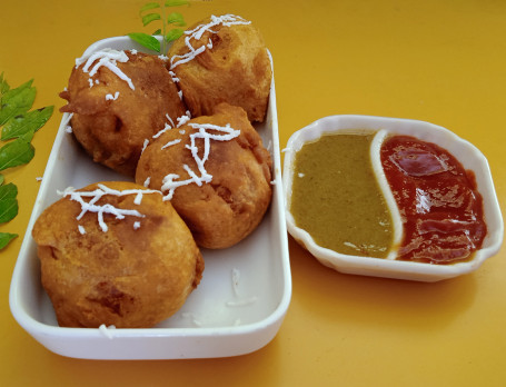 Aloo Pakoda Sauce (8 Pcs)