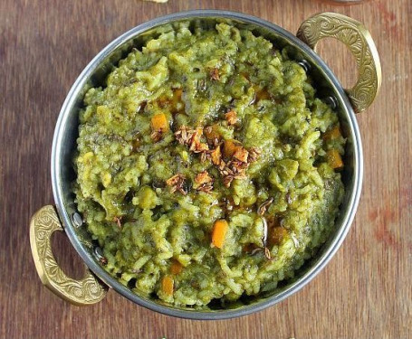 Palak Khichdi Serves 1]