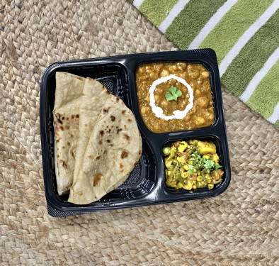 Chole Mix Veg 4 Roti