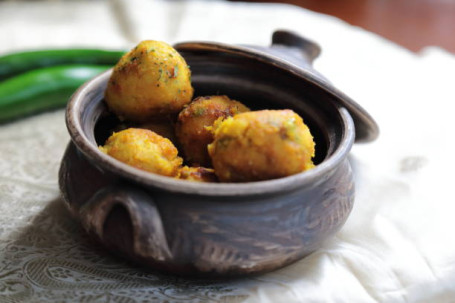 Moong Dal Pakodi 150 Gm