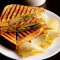 Grilled Cheese Paneer Capsicum Sandwich [2Pcs]