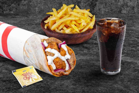 (Serve 1) Bhuna Chicken Overload Wrap Fries Thums Up Refeição