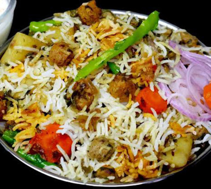 Veg Soyabean Biryani