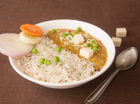 Mattar Paneer Jeera Rice Bowl.