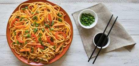 Veg Hakka Noodles (Serves 1 To 2)