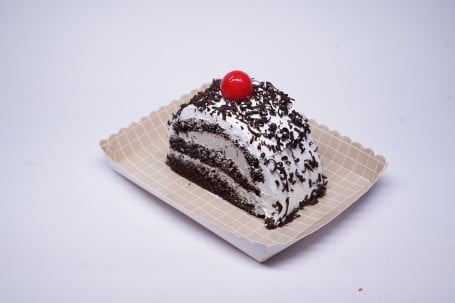 Modern Black Forest Pastry [Eggless]