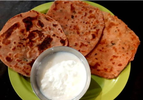 Panner Paratha With Dahi Combo