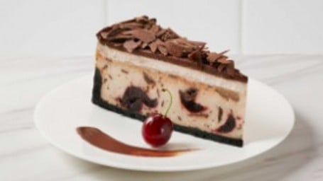 Cheesecake De Chocolate E Cereja