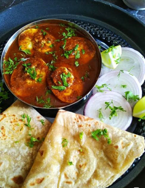 2 Egg Curry Roti Paratha Salad