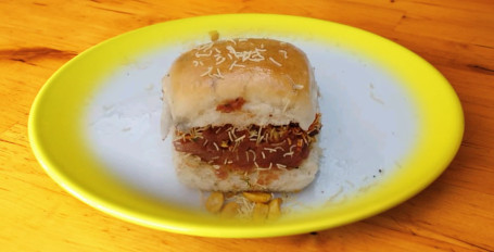 Extra Butter Dabeli 4 Plate