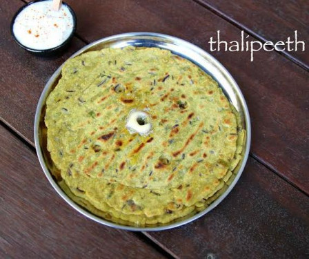 Onion Thalipeeth (1 Pc)