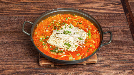 Kimchi Jjageuli Stew