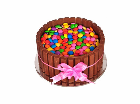 Kitkat Gems Cake 1/2 Kg