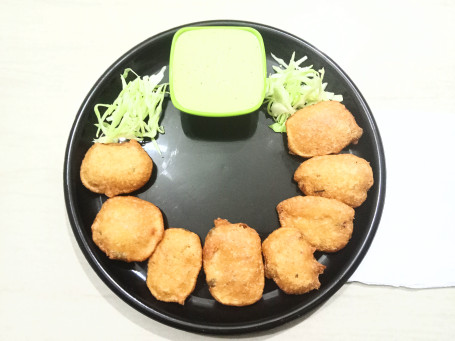 Aloo Bhajiya (12 Pcs)With Chutney