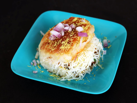 Double Cheese Sev Onion Dabeli