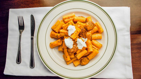 Rigatoni Al’arrabbiata Sausage