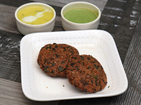 Methi Vada (2 Pcs)