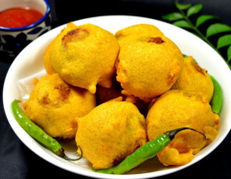 Aloo Bonda Batata Vada)