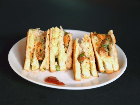 Junglee Club Sandwich (Served With Tomato Ketchup)