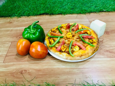 10 Medium Chilli Garlic Paneer Pizza