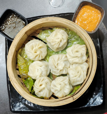 Veg Momo Steam (8 Pcs)