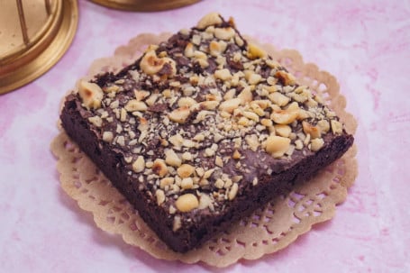 Eggless Hazelnut Brownie