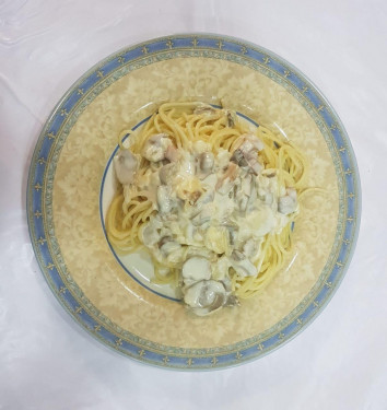 Espagueti Carbonara Mediana