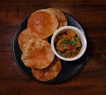 Bhaji 5 Poori