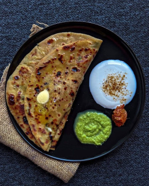 Allo Payaj Paratha